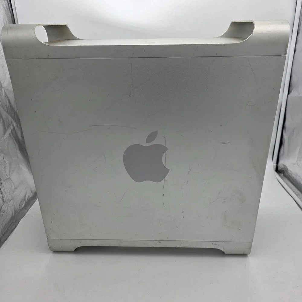 Apple Mac Pro A1186 From 2007 Not Tested **FOR PARTS/NEEDS REPAIR**